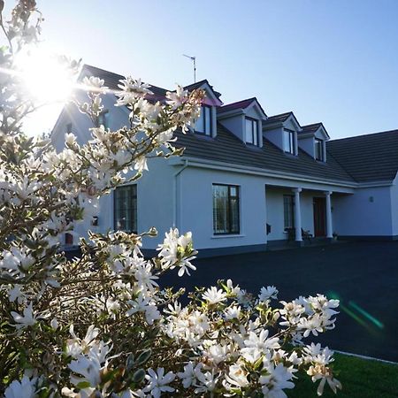 Crossriver Bed And Breakfast Oughterard Extérieur photo