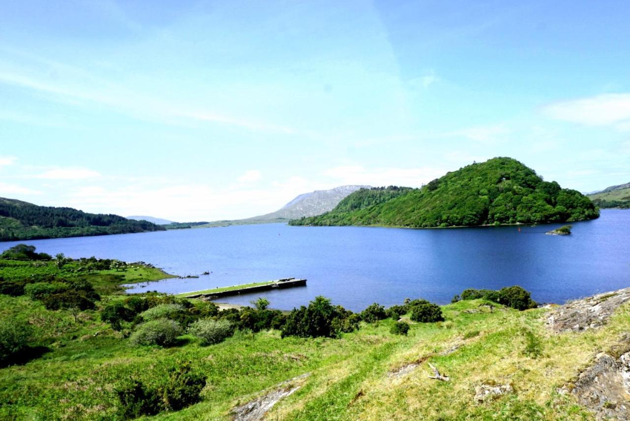 Crossriver Bed And Breakfast Oughterard Extérieur photo